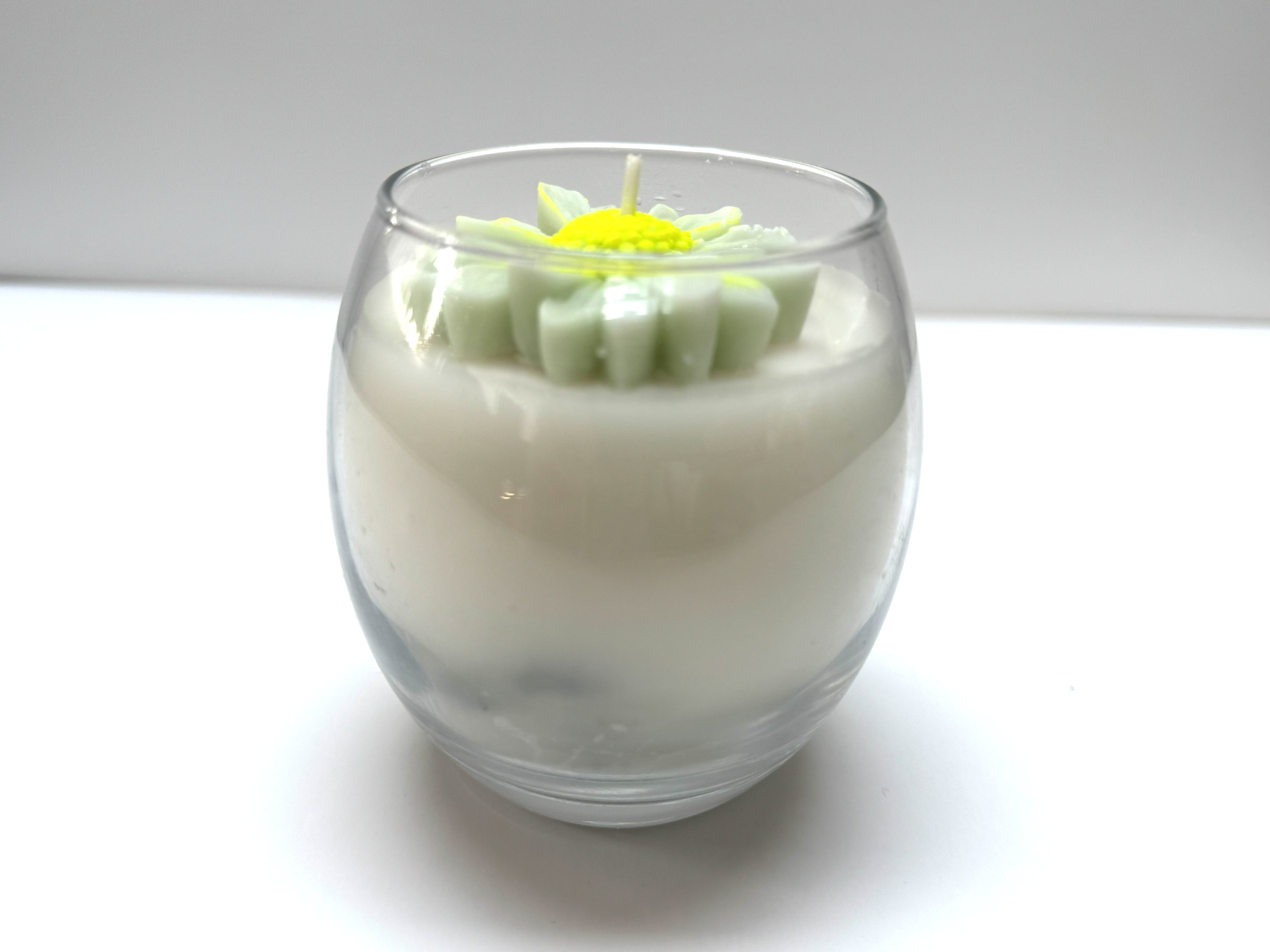 HANDMADE GLASS CANDLE