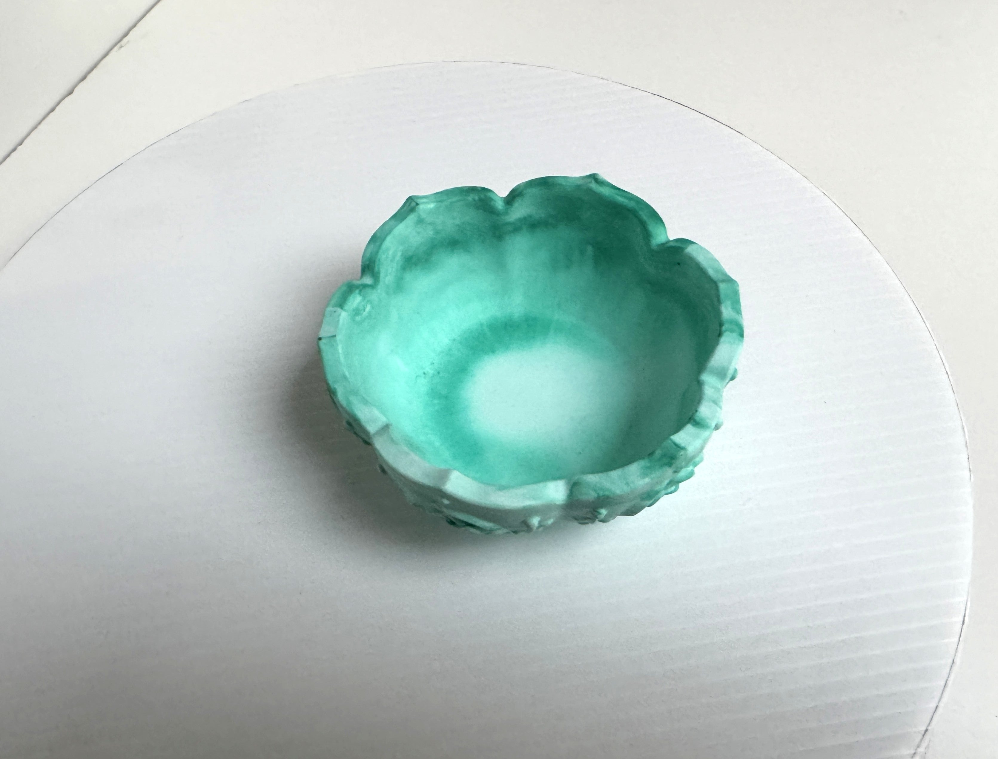 Lotus Bowl (L)