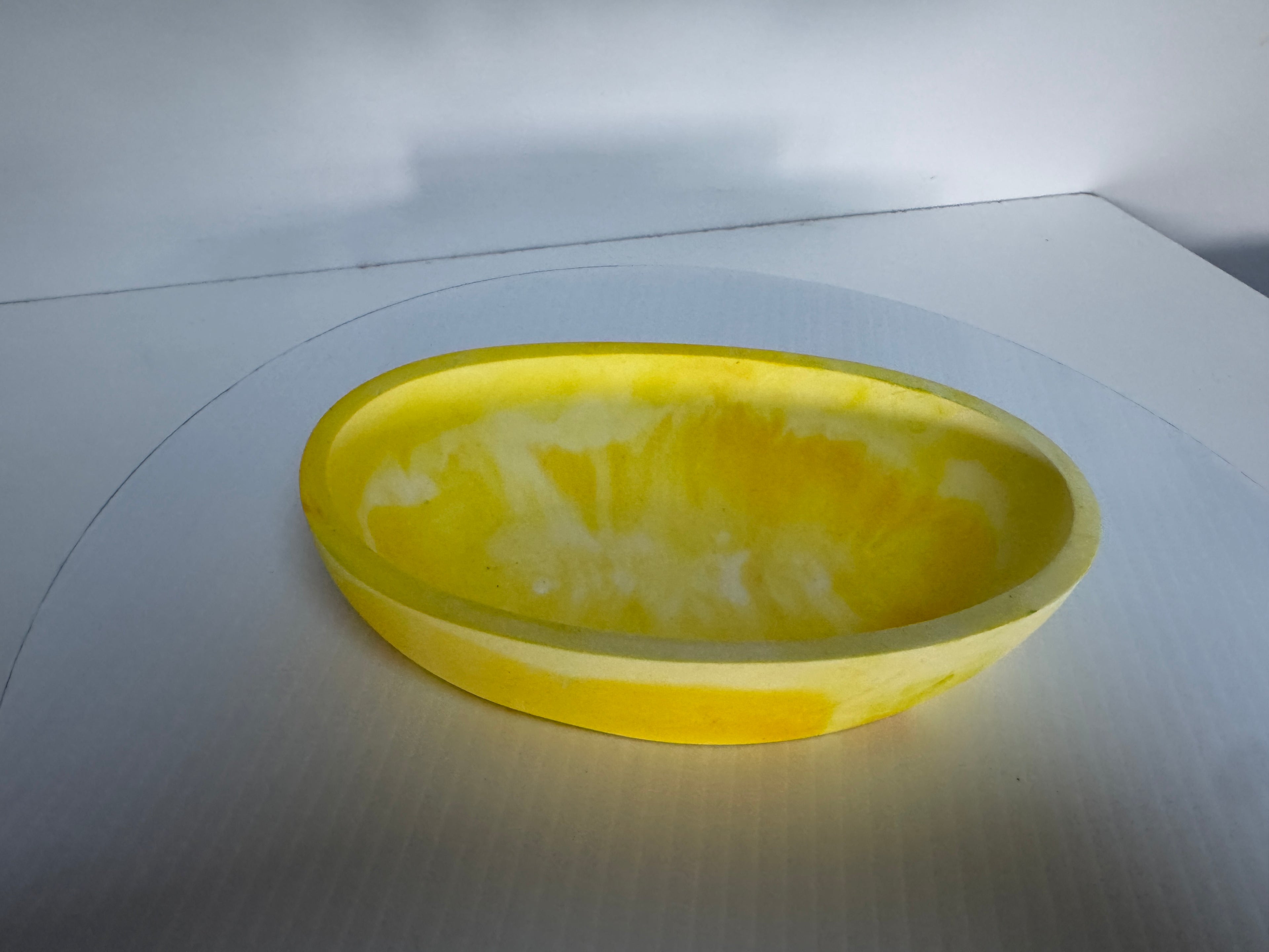 Resin/ Plaster oval shape