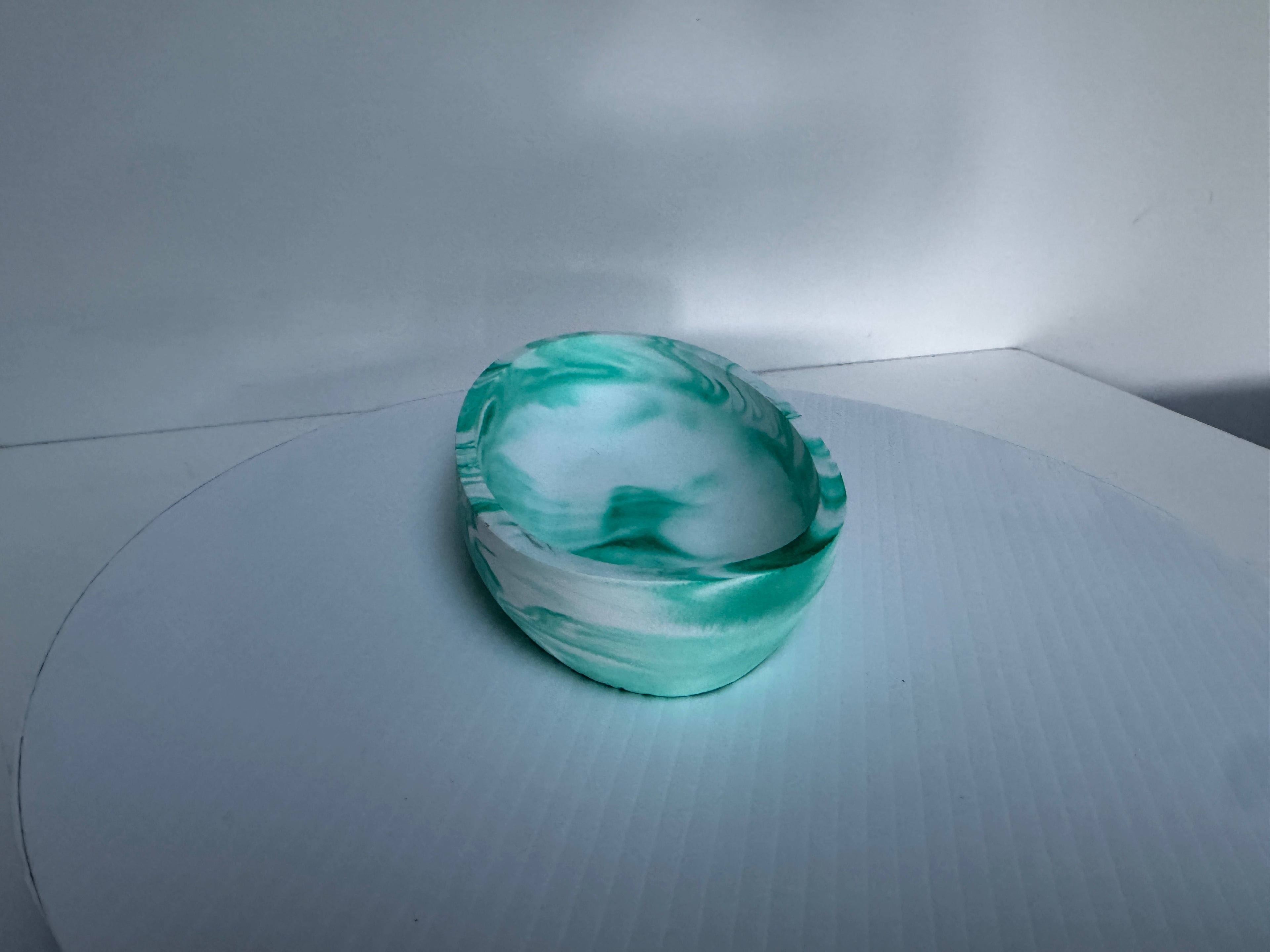 Resin/ Plaster oval shape